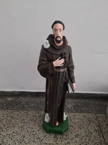 Estátua São Francisco de Assis em cimento