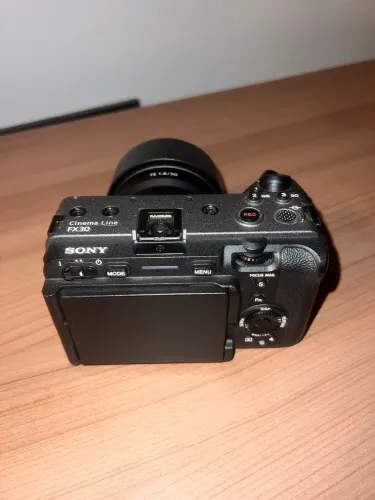 CÂMERA SONY FX30