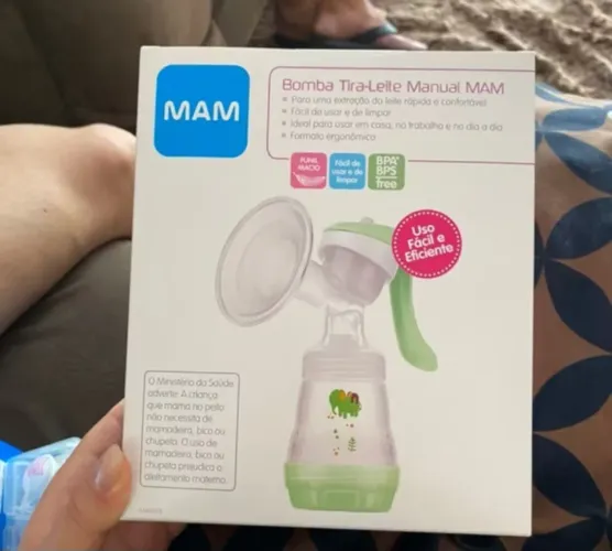 Vendo bomba tirar leite manual mam