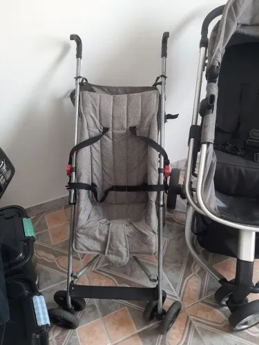 Carrinho de bebê