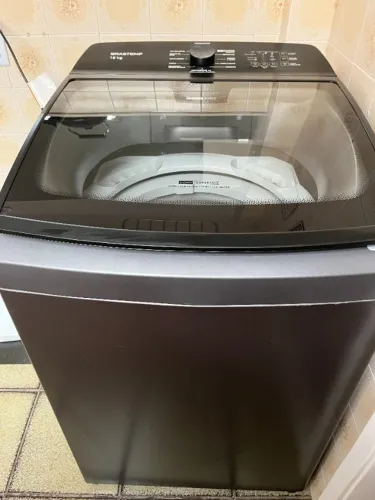 Vende- se Máquina De Lavar Brastemp 16kg Titânio Com Tecnologia Double com 15 meses de uso