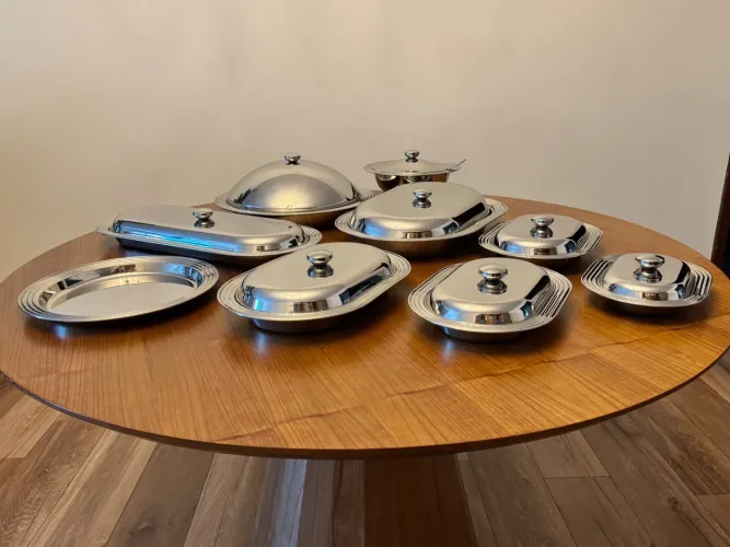 Baixela Tramontina inox 18 peças R$ 520,00