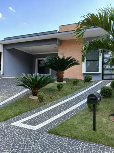 Casa Térrea à Venda no Condomínio Real Park, Sumaré-SP