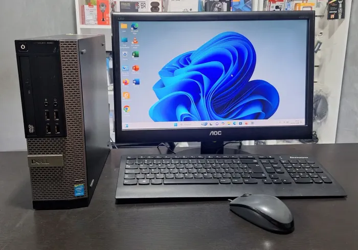 Excelente PC inte core i7 ssd 256GB 8GB de memória ram Windows 11 64bits!!
