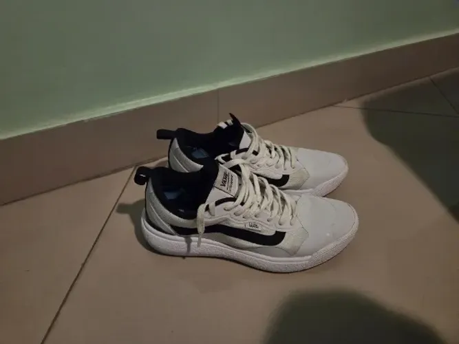Tênis Vans Ultrarange EXO Branco