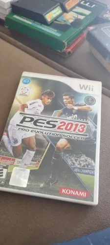 JOGO de Wii - Pes 2013