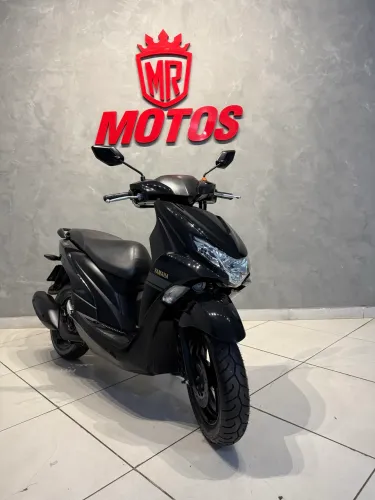 Yamaha Fluo 125 2023 ABS Única Dona com apenas 7 mil kms Novíssima!!!