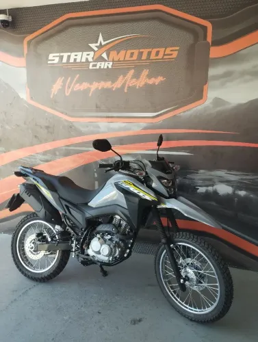 Bross 160 ABS 2026 0 km emplacada