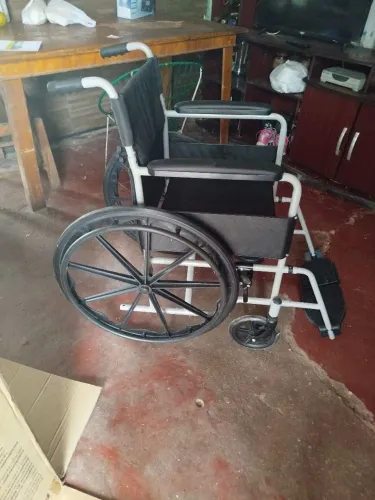 Cadeira de Rodas
