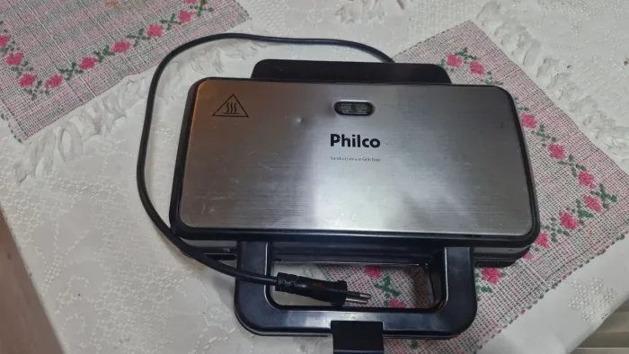 Sanduicheira Philco Inox