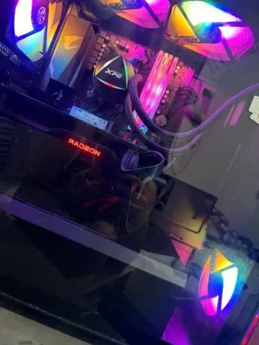 PC Gamer Ryzen 7 5700X | 32GB RGB | RX 6750 XT Founders Edition