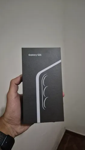 Samsung S26 256GB Prata LACRADO