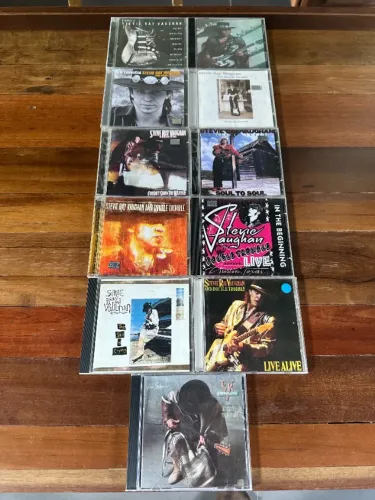 Stevie Ray Vaughan - Lote c/ 13 CDS