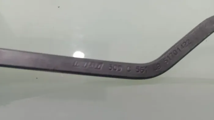 BRAÇO DO LIMPADOR DE PARABRISAS ESQUERDO FIAT PUNTO LINEA ORIGINAL