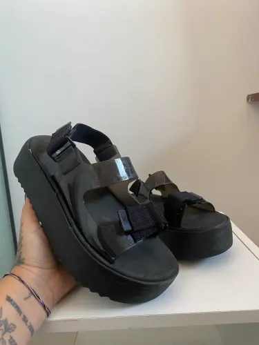 Melissa Brave Platform