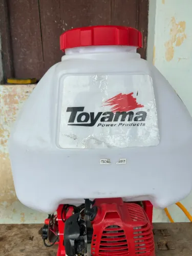 Pulverizador costal a gasolina toyama