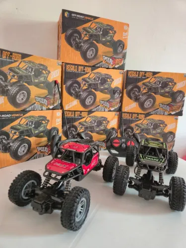 Jeep Off-Road Controle Remoto 4x4 Recarregável USB | Frete Grátis e Aceitamos cartão