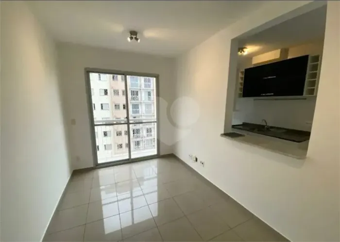 Apartamento próximo a estação do metro Vila Sônia linha amarela.