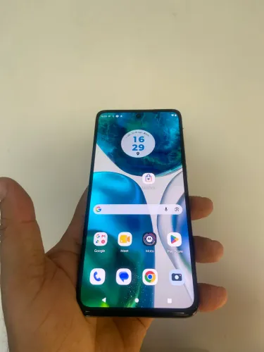 Moto G52
