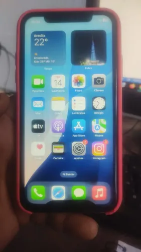 iPhone Xr vermelho