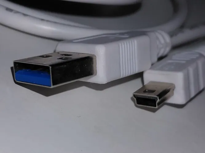 Cabo para controle PS3 | USB-A para Mini USB (Mini-B de 5 pinos)