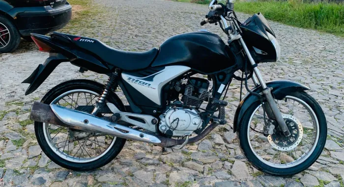 TITAN 150 2011