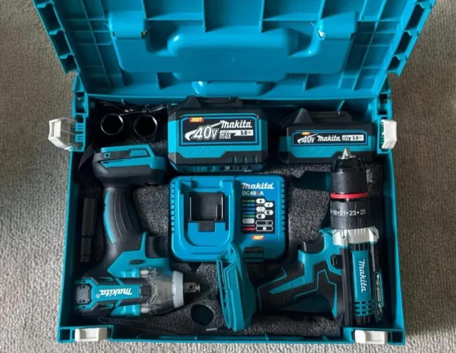 Furadeira de impacto Makita e uma Chave de Impacto que vira furadeira 40v nova sem uso 0km