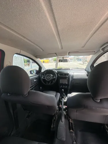 Volkswagen Fox 1.6 MI Total Flex 8V 5P 2013