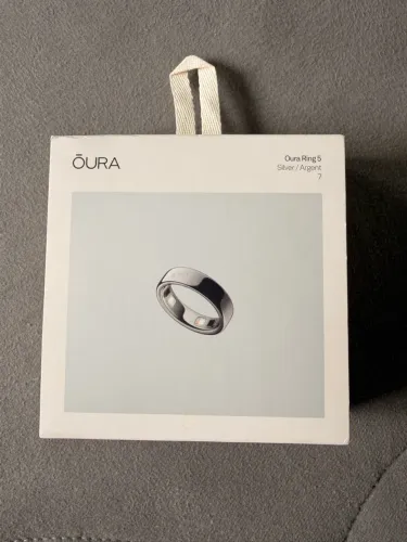 Oura Ring 5 Silver Original - Tamanho 7 - Apenas 5 Dias de Uso