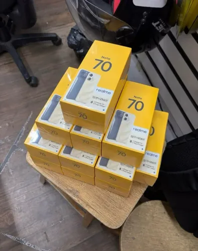 Realme Note 70