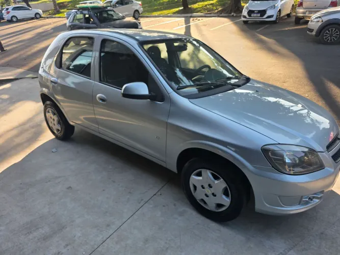 Chevrolet Celta Spirit/ LT 1.0 MPFI 8V Flexp. 5P 2012