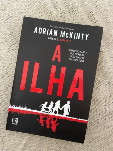 Livro A ilha de Adrian McKinty
