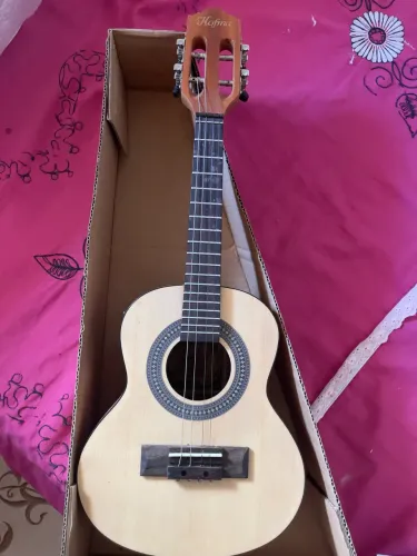 CAVAQUINHO HOFMA SEMI NOVO NA CAIXA