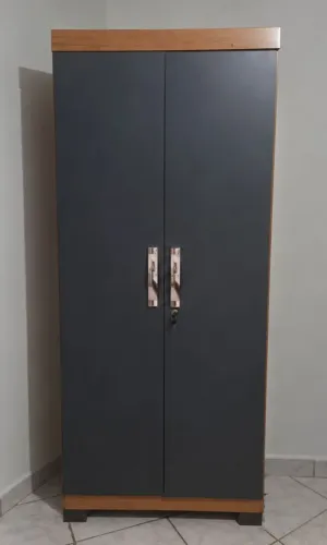 Armário multiuso