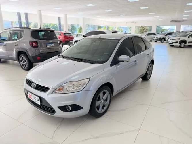 Ford Focus 1.6 S/se/se Plus Flex 8v/16v 5P 2012
