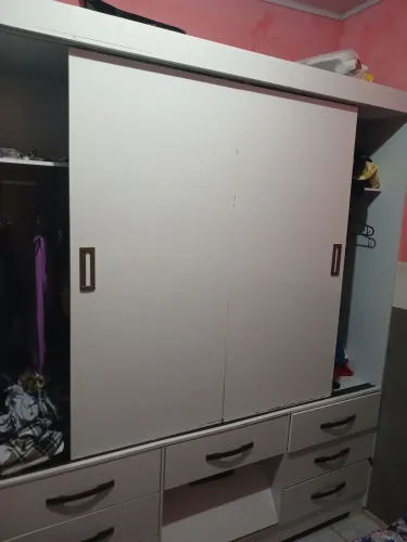 Vendo guarda roupa mdf