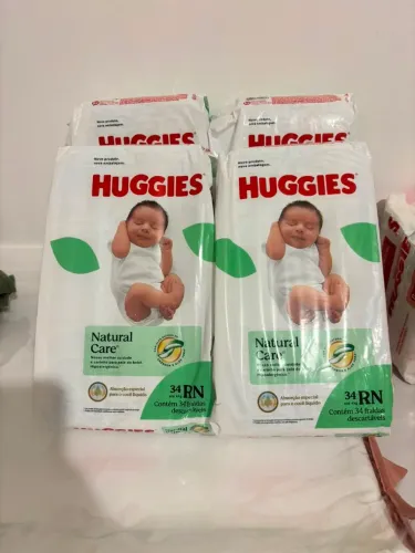 Fralda Huggies natural care RN