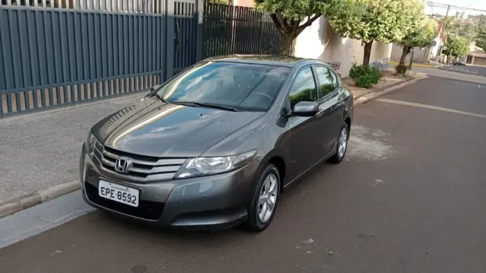 Honda City Sedan LX 1.5 Flex 16V 4P Mec. 2010