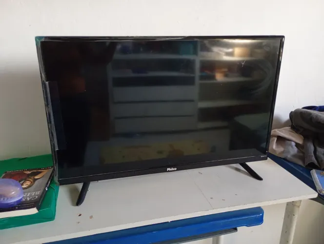 Vendo TV 32 PHILCO SMARTV 600,00 funcionando <br>NAO ENTREGO/ RETIRADA MONTE DAS OLIVEIRAS
