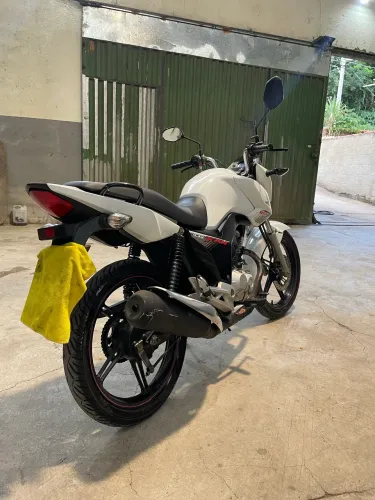 Cg 160 fan 2018 Branco