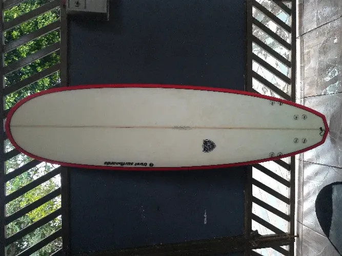 Prancha De Surf Trust Funboard 5 Quilhas Branca E Vermelha