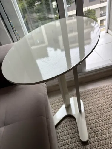 Mesa lateral Nova