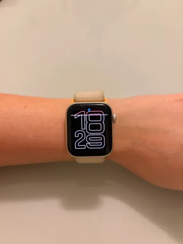 Apple Watch SE Gen 2 40mm