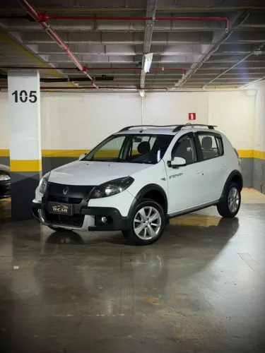 Renault Sandero Stepway Hi-power 1.6 8V 5P 2014