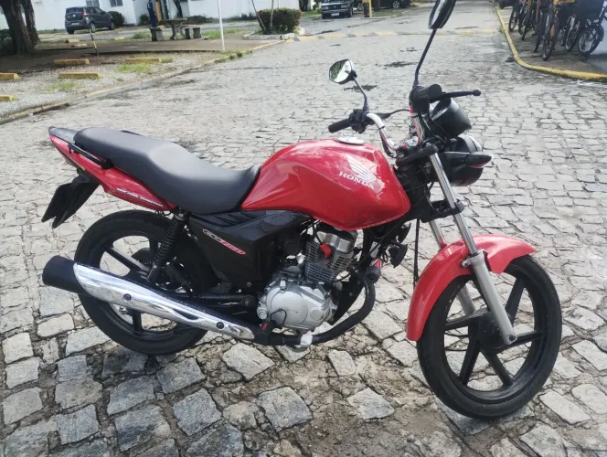 Moto a venda