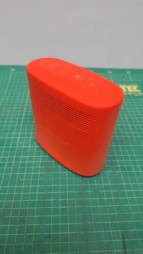 Caixinha de som bose soundlink color 2 *funcionando leia