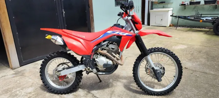CRF 250F modelo 24
