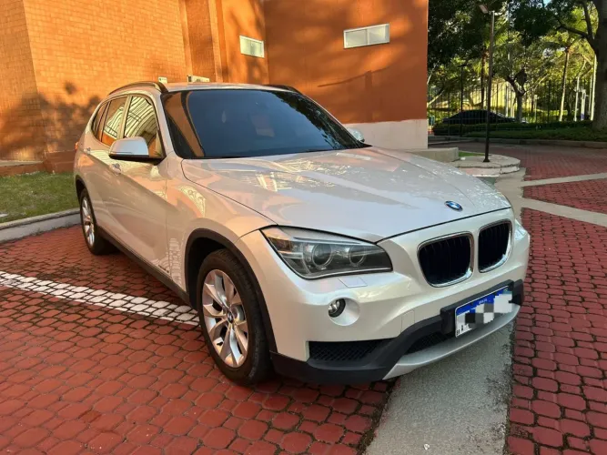 BMW X1 Sdrive 18I 2.0 16V 4X2 Aut. 2014