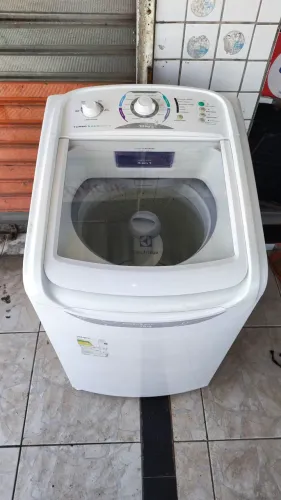 Máquina de lavar Eletrolux 10 kg
