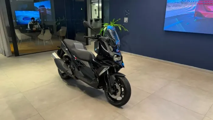 C 400X 2025